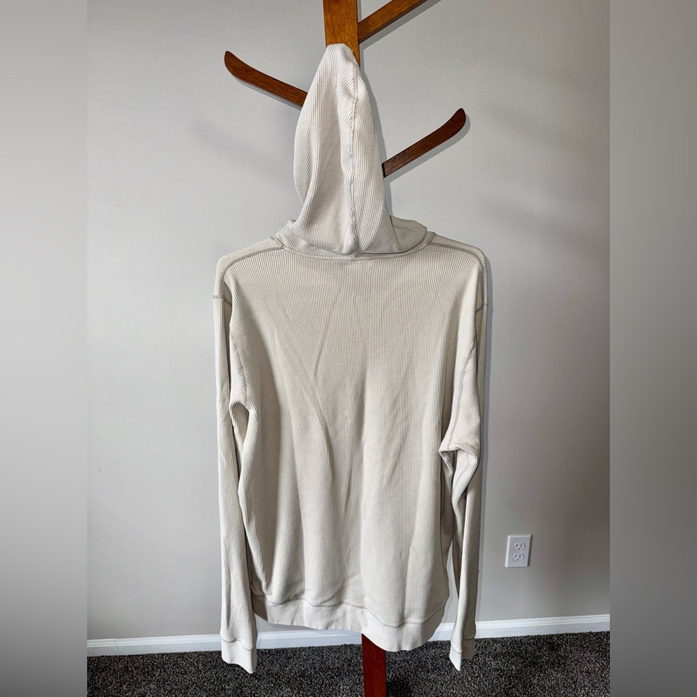 Vuori Men’s Waffle Hoodie in Marshmallow Size Large - Picture 8 of 11